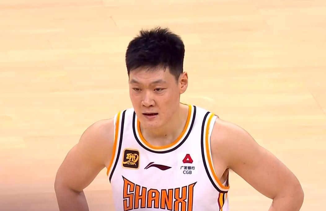 桑德兰百战百胜，夺得关键三分