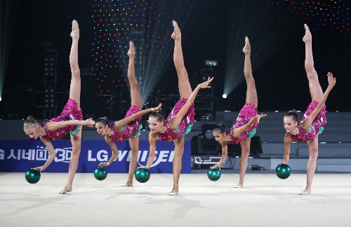 包含体操比赛华丽表演，技高一筹的魅力的词条