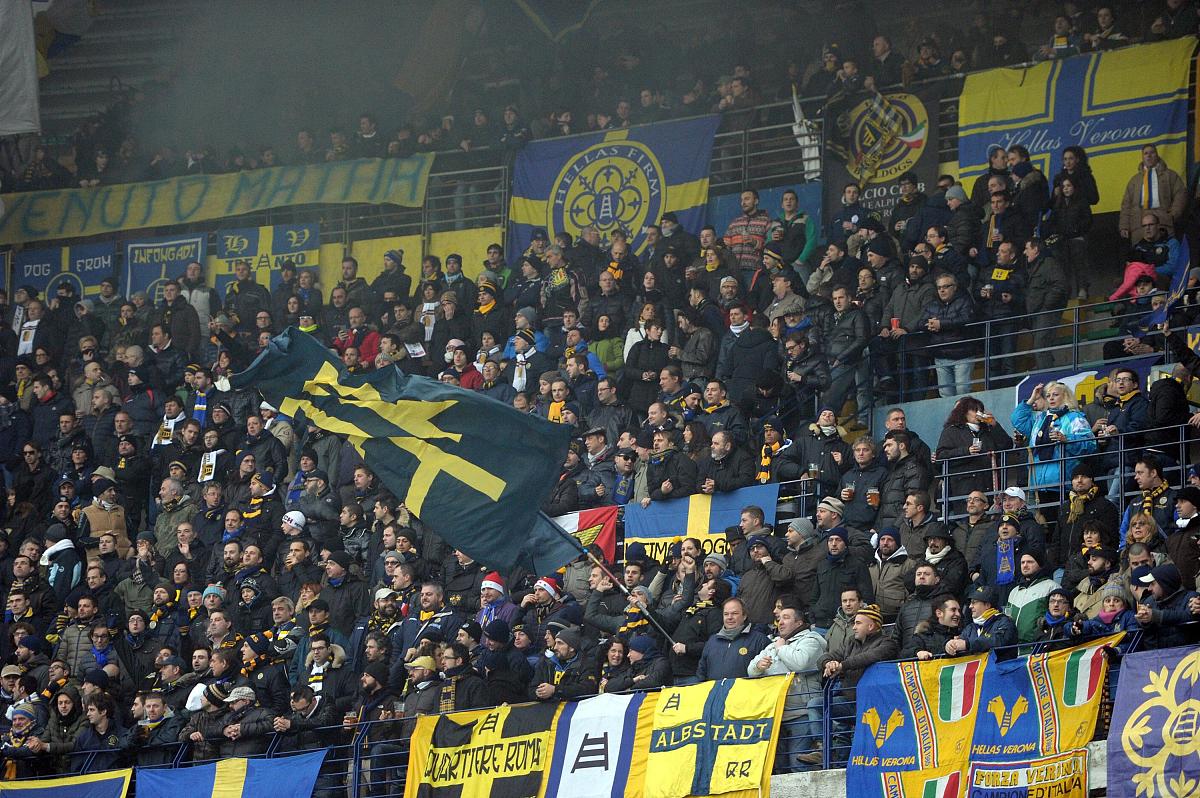 多特蒙德主场大胜莱比锡红牛，保持德甲亚冠席位