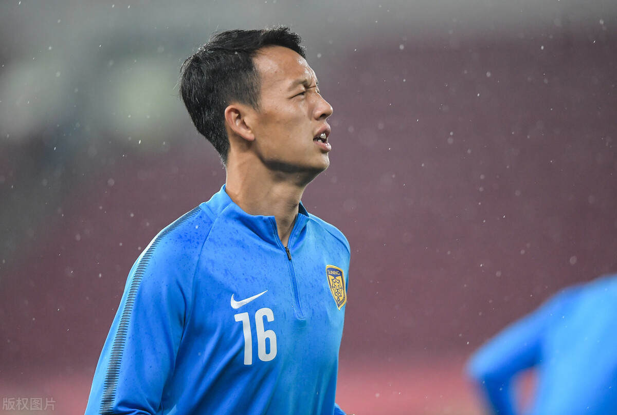 西班牙边锋加盟摩纳哥，如虎添翼