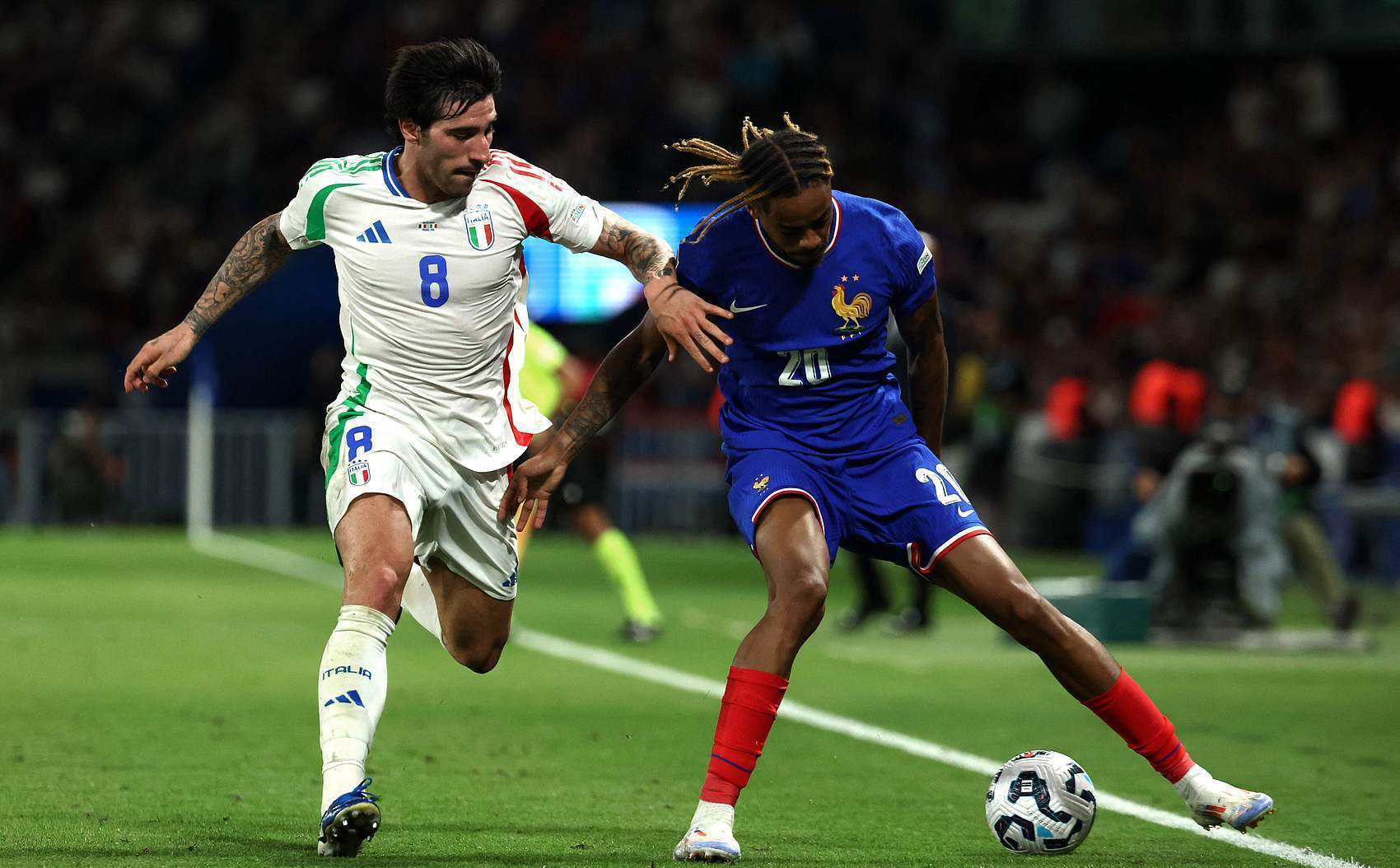 欧国联赛球队实力逐渐显露，战绩不俗