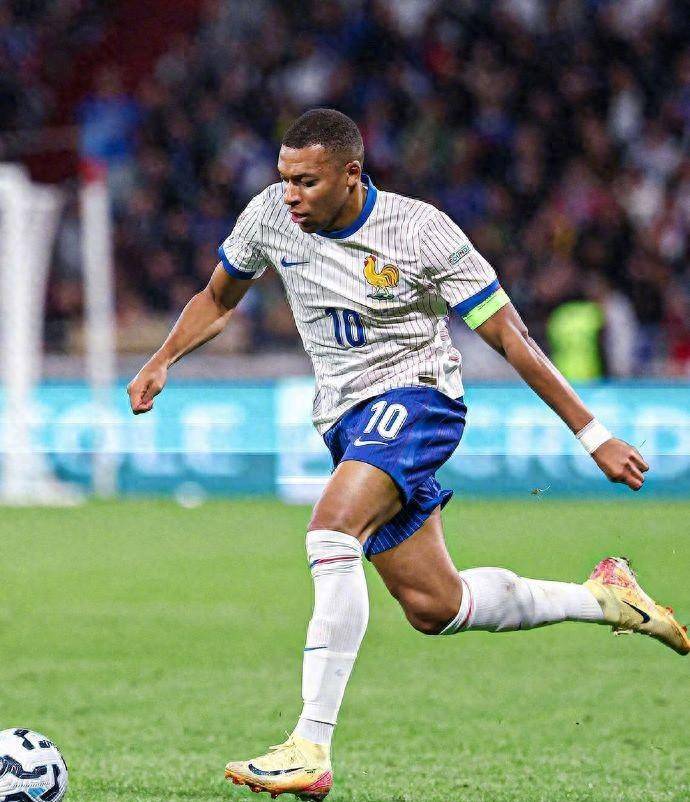 比利时惊艳世界：欧国联冠军传奇