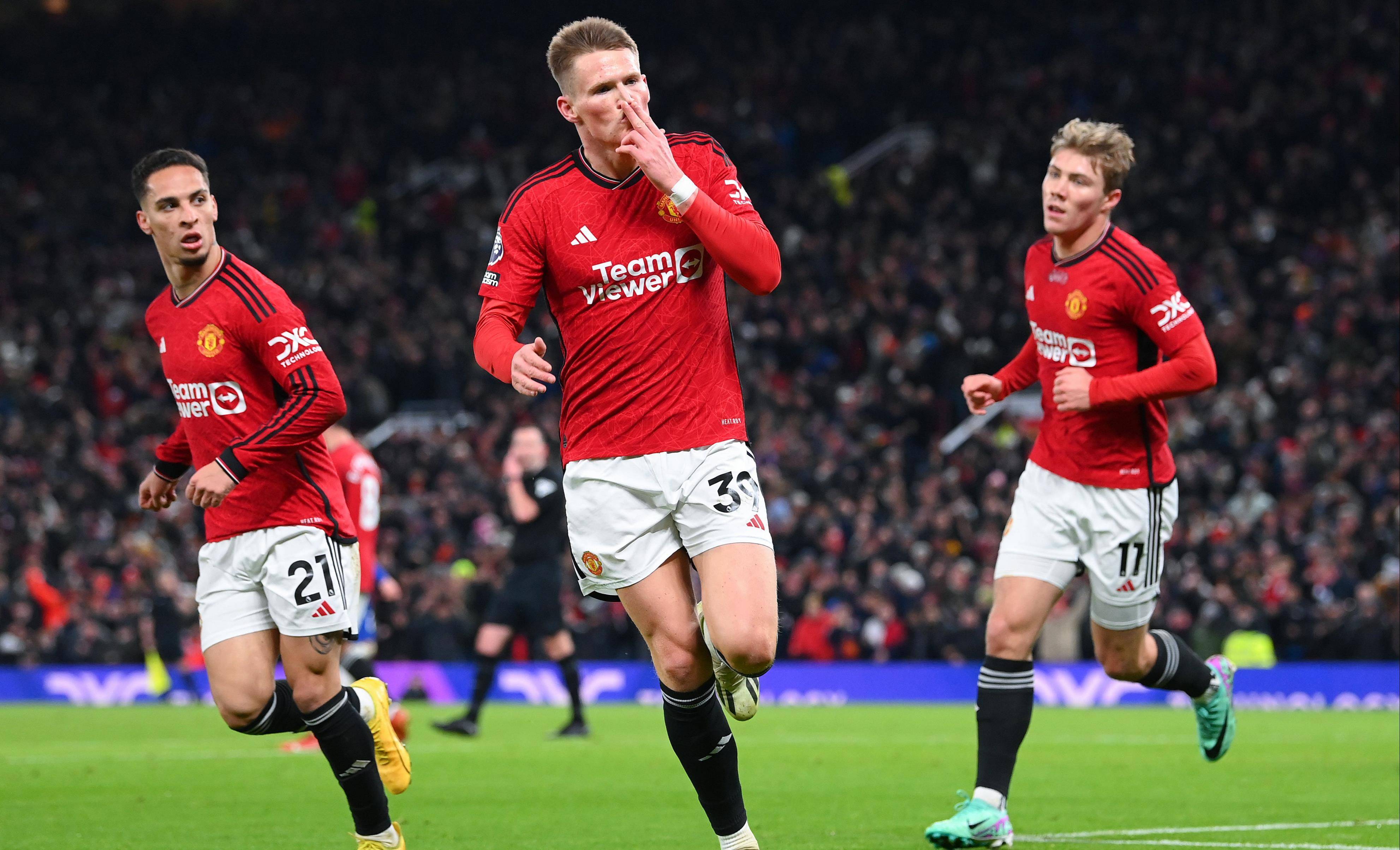 曼联艰难击败南安普顿确保联赛前进的简单介绍