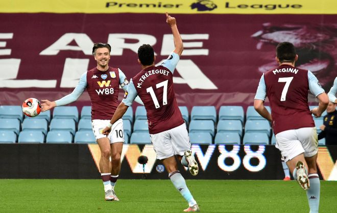 佛罗伦萨队员士气高昂，准备备战下一场比赛