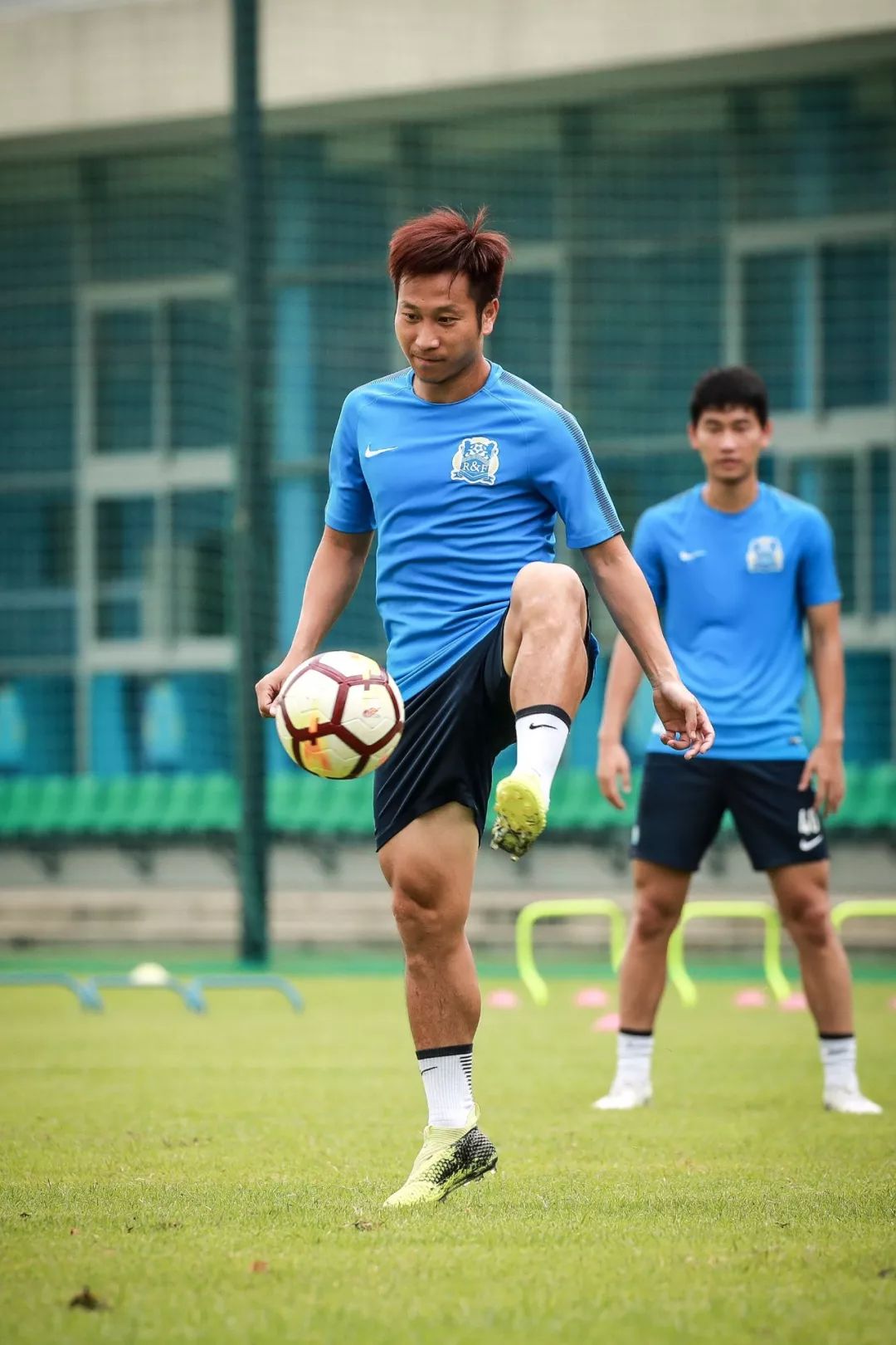 开云体育官网-重庆斯威主场战平深圳佳兆业，保持不败