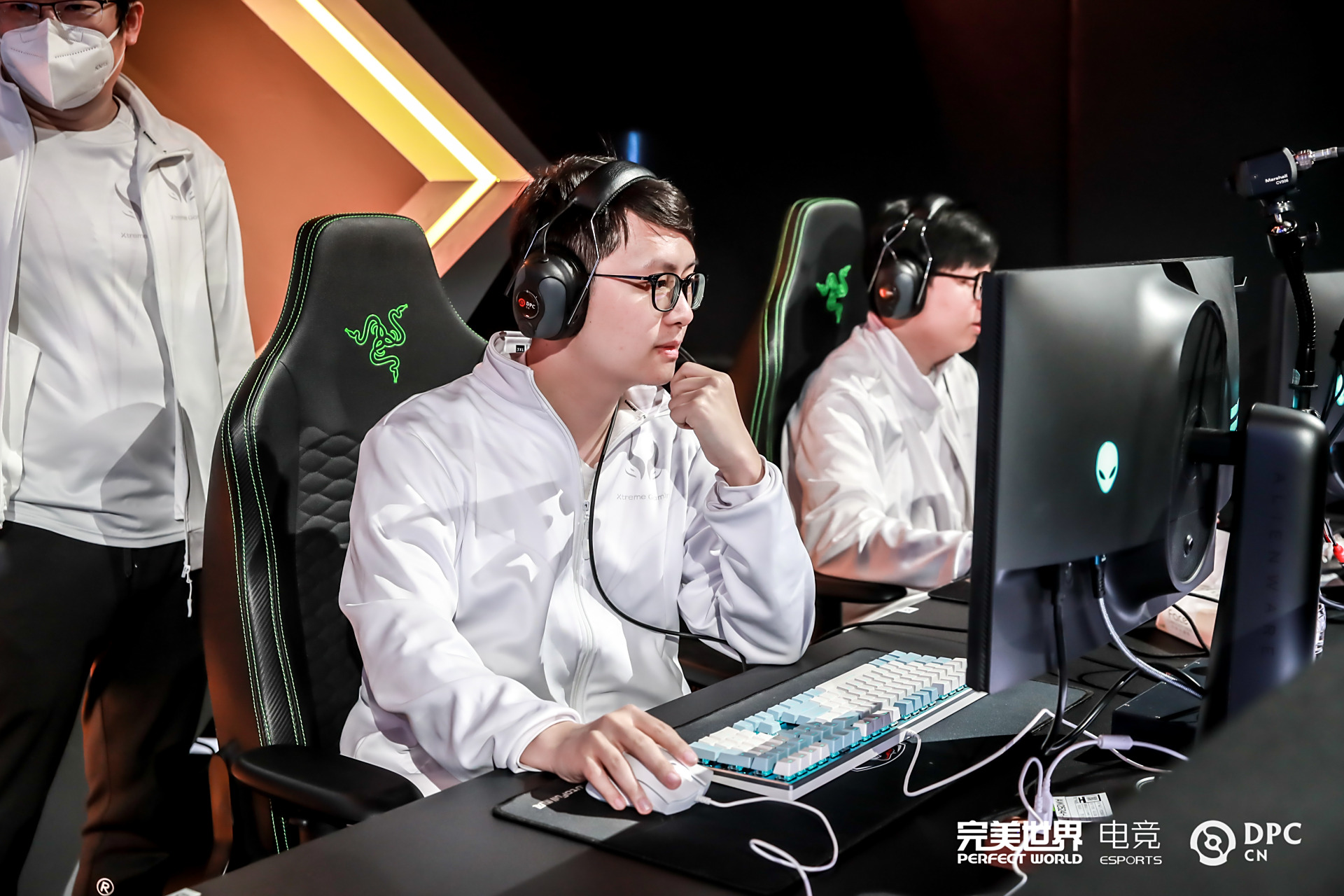 关于LGD横扫PSG，BDD关键团战开团秒人激烈交锋淘汰赛，点燃全场激情的信息