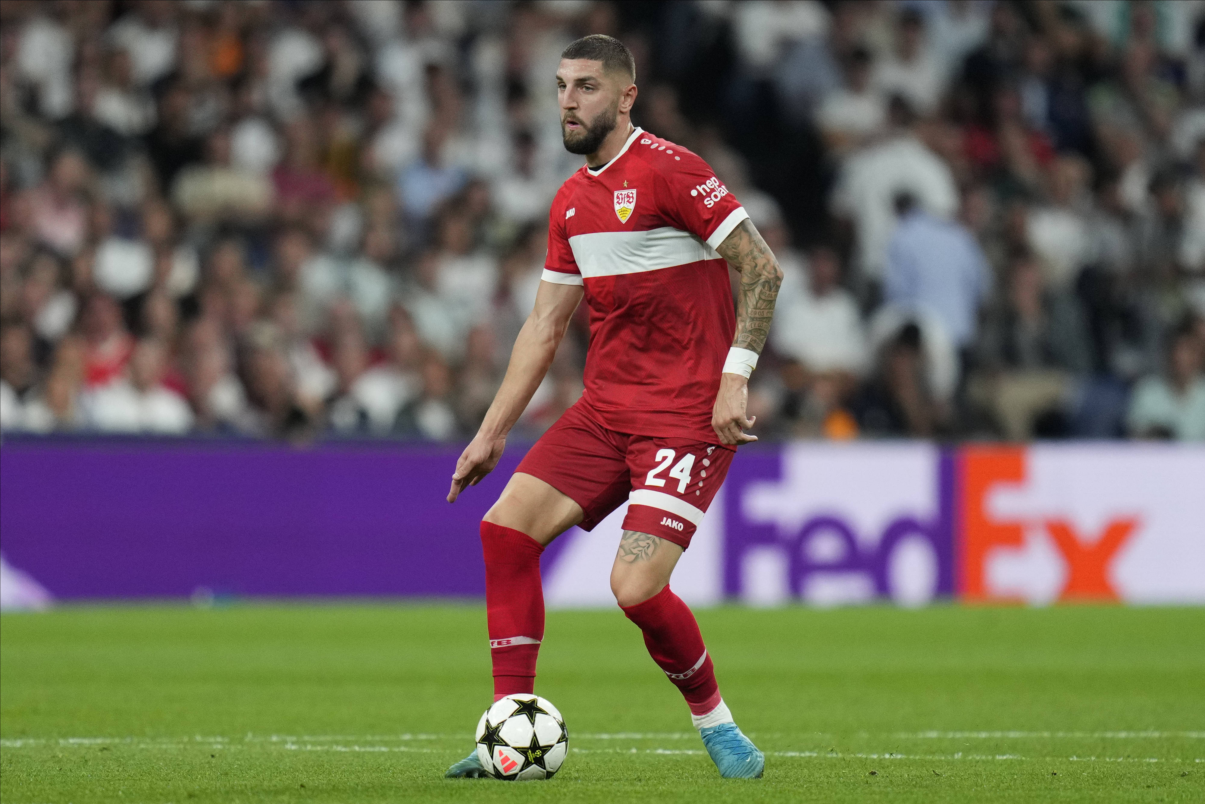 开云平台-斯图加特客场惊险战胜，提振信心