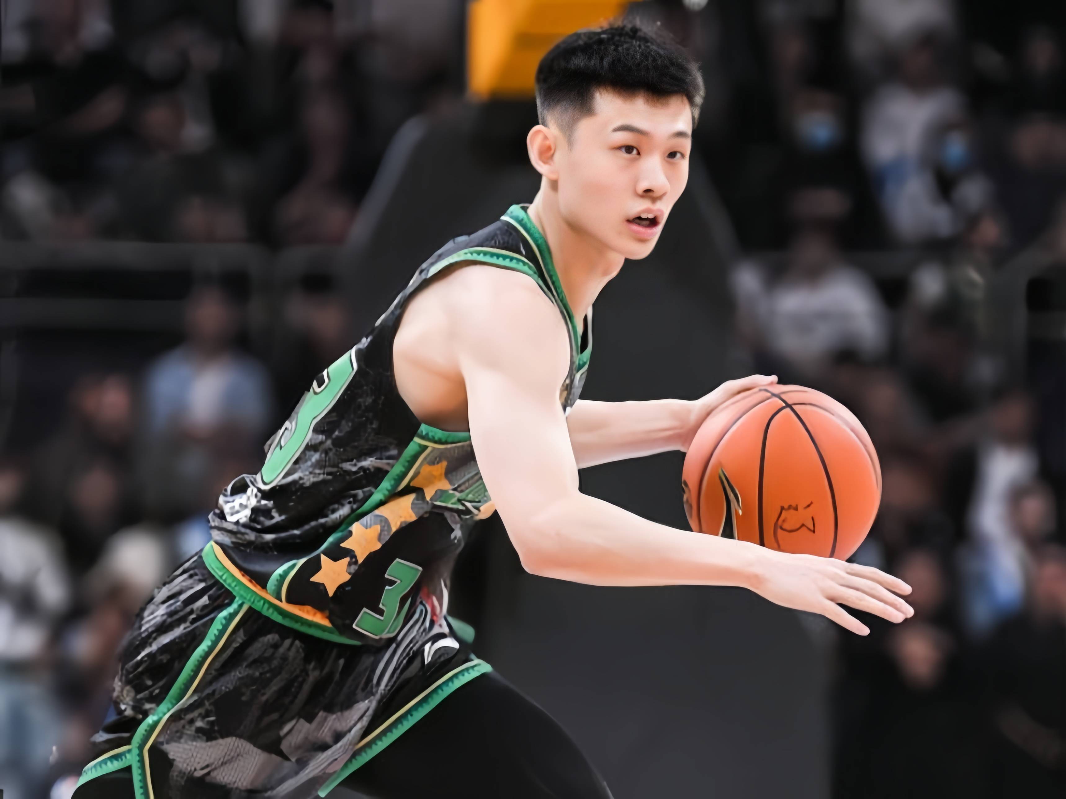 惊艳登场！CBA联赛新星崭露头角