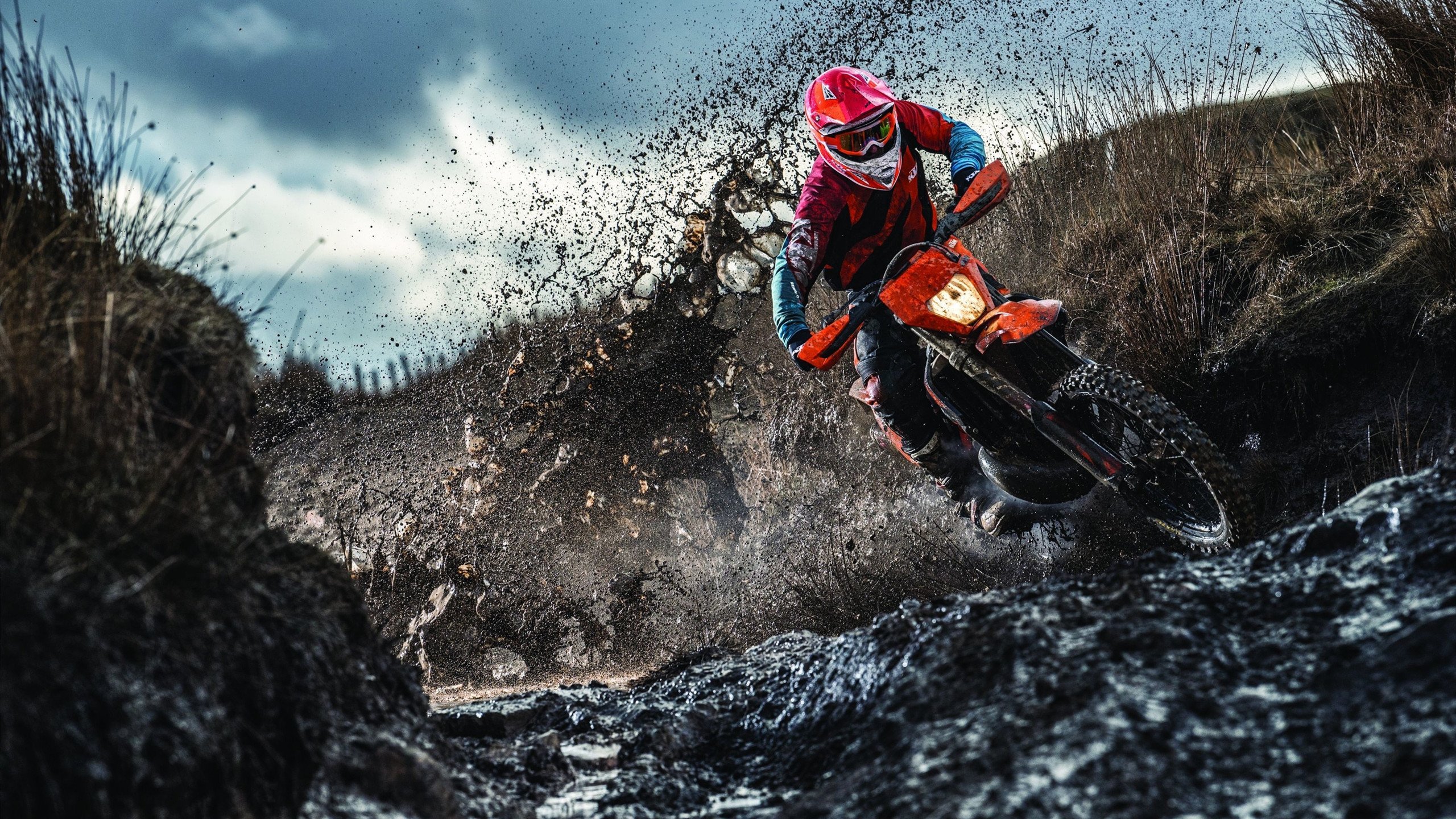 一箭穿心!厄德高制导式制胜球,曼城于窒息五分钟内从马德里竞技主场带走胜利