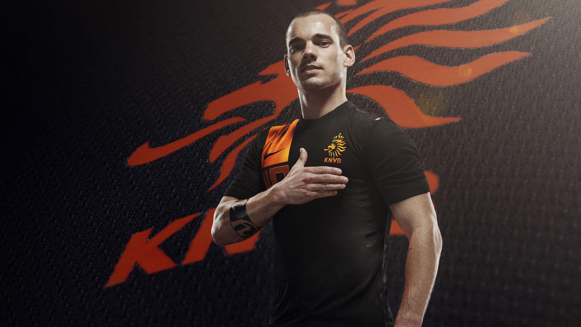 边线之后,阿什拉夫在排名争夺战的战火中完成自我救赎