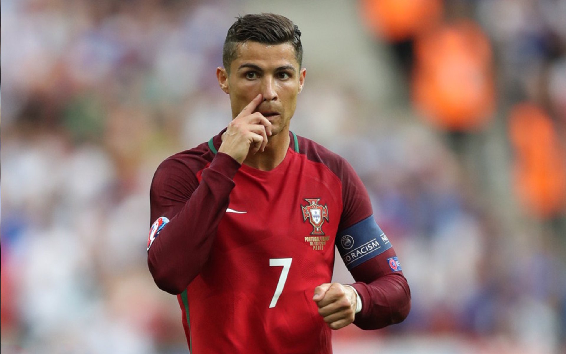 开云体育下载-英雄与救赎，格纳布里两射一传击碎南非铁幕