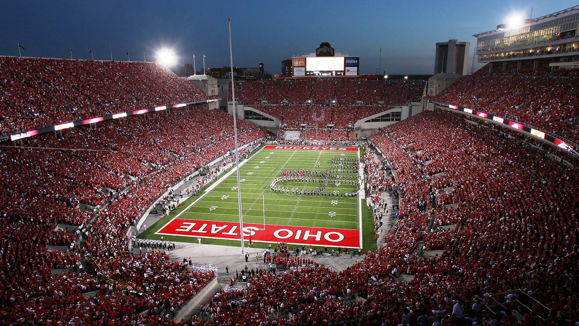 终场哨响前的神迹，阿圭罗一人画虹，荷兰于绝境中捞起三分